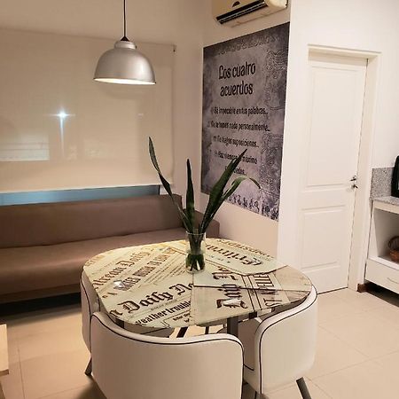 Departamento De Diseno En El Corazon De La Ciudad Apartment กอร์เรียนเตส ภายนอก รูปภาพ