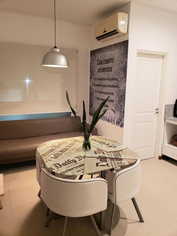 Departamento De Diseno En El Corazon De La Ciudad Apartment กอร์เรียนเตส ภายนอก รูปภาพ